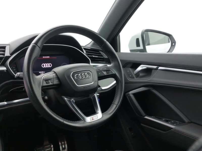 Used Audi Q3 2019 for sale - 77043828: Photo 10