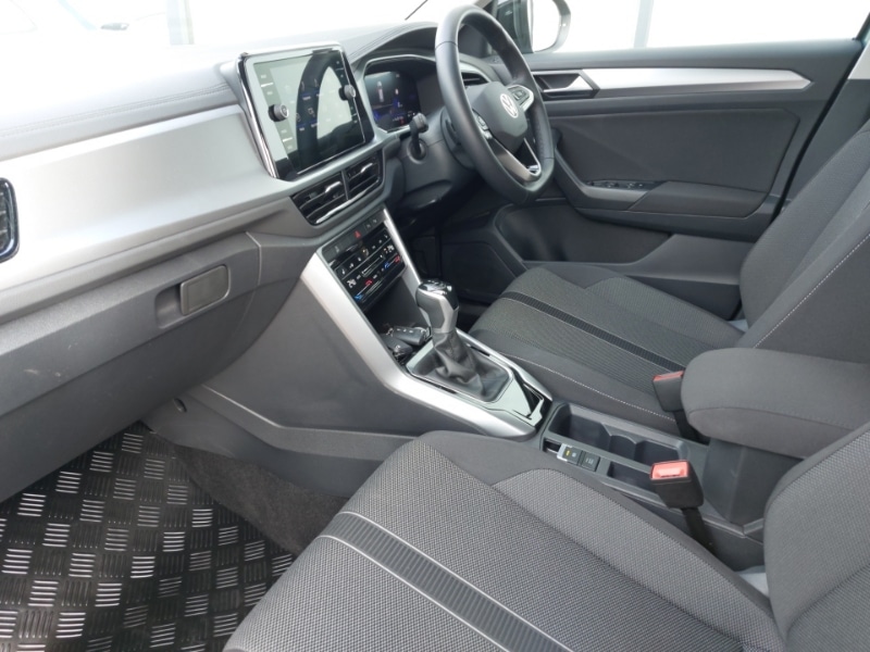 Used Volkswagen T-Roc 2025 for sale - 77606654: Photo 5