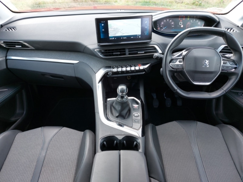 Used Peugeot 3008 2021 for sale - 76683045: Photo 2