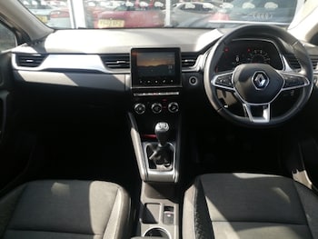 Used Renault Captur 2022 for sale - 79545947: Photo