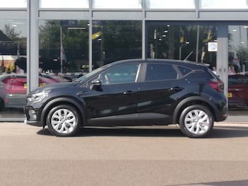 Used Renault Captur 2022 for sale - 79545947: Photo