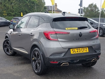 Used Renault Captur 2023 for sale - 79473627: Photo