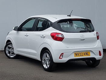 Used Hyundai i10 2022 for sale - 75920924: Photo