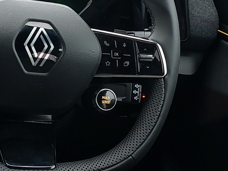 Used Renault Scenic E-Tech 2024 for sale - 77948539: Photo 12