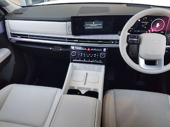 Used Hyundai Santa Fe 2025 for sale - 78692608: Photo