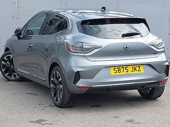 Used Renault Clio 2025 for sale - 79204042: Photo