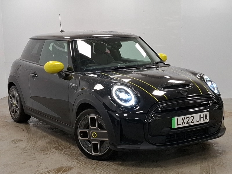 Used MINI Hatch 2022 for sale - 76610426: Photo 1