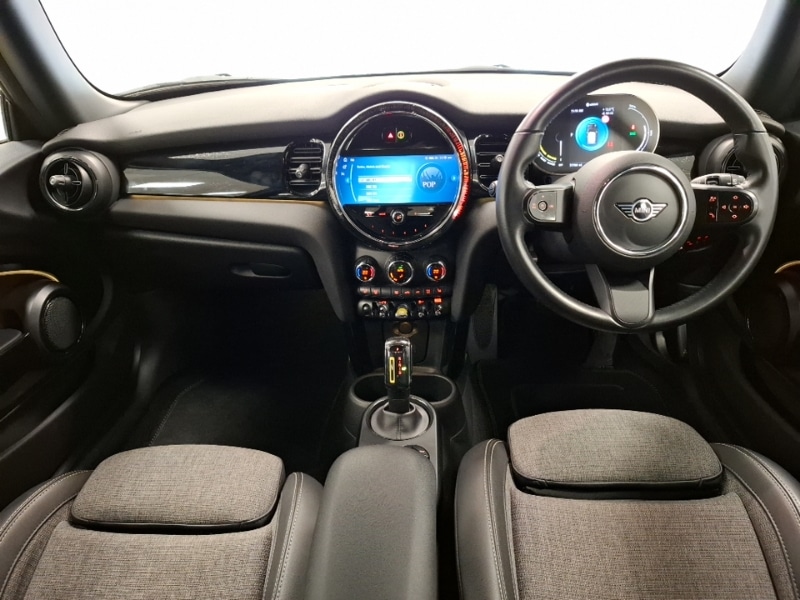 Used MINI Hatch 2022 for sale - 76610426: Photo 2