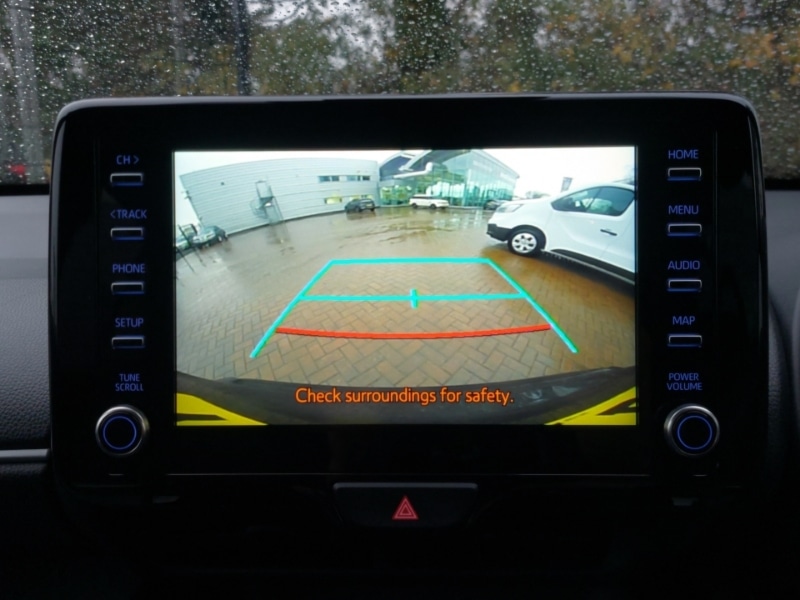 Used Toyota Yaris Cross 2022 for sale - 76948108: Photo 10