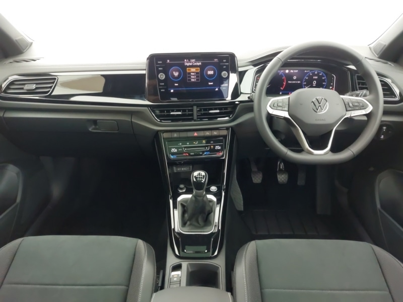 Used Volkswagen T-Roc 2025 for sale - 77986504: Photo 2