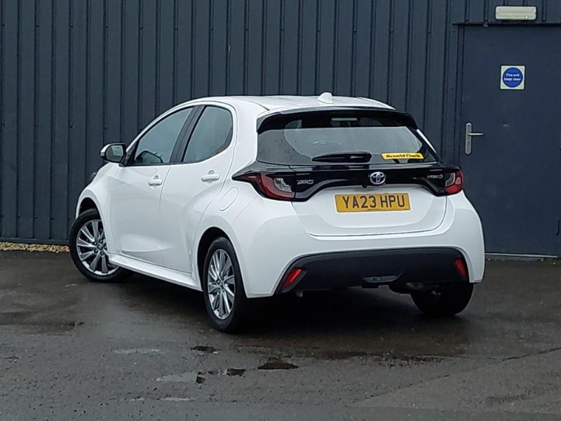 Used Toyota Yaris 2023 for sale - 76771085: Photo 3