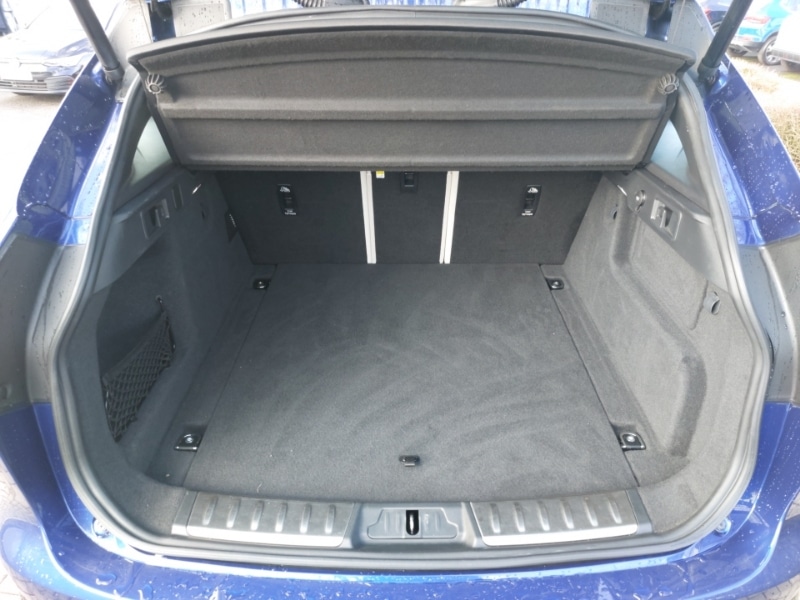 Used Jaguar F-Pace 2021 for sale - 77790927: Photo 8