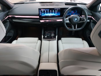Used BMW i5 2023 for sale - 76567603: Photo