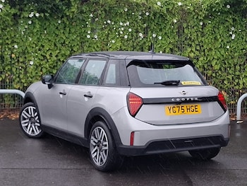 Used MINI Cooper 2025 for sale - 78827600: Photo