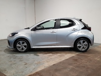 Used Mazda Mazda2 HYBRID 2024 for sale - 76532755: Photo
