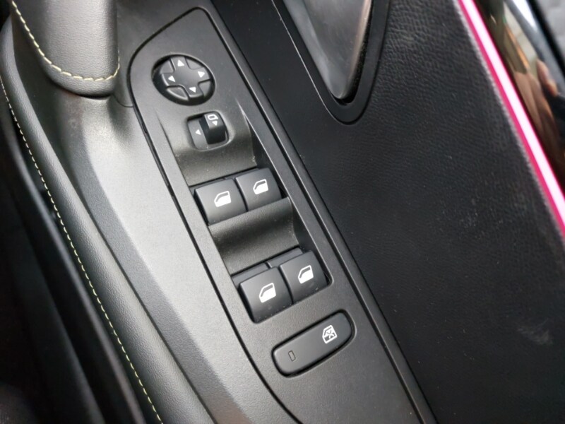 Used Peugeot 2008 2022 for sale - 77353306: Photo 12