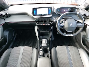 Used Peugeot 2008 2022 for sale - 77353306: Photo