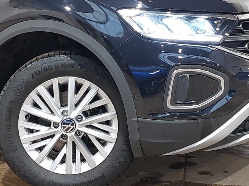 Used Volkswagen T-Roc 2022 for sale - 77365923: Photo 9