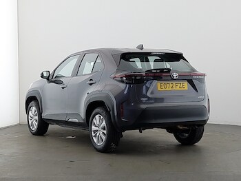 Used Toyota Yaris Cross 2022 for sale - 77677578: Photo