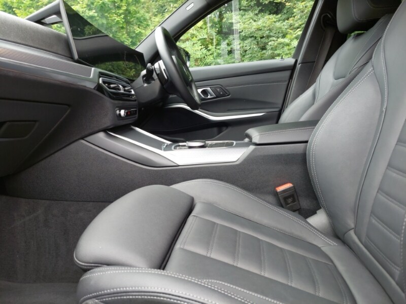 Used BMW 3 Series 2024 for sale - 76049442: Photo 5