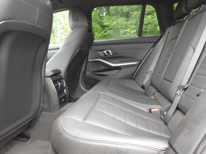 Used BMW 3 Series 2024 for sale - 76049442: Photo 6