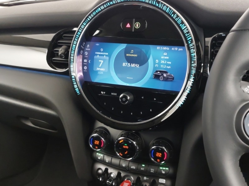 Used MINI Hatch 2023 for sale - 77876864: Photo 8