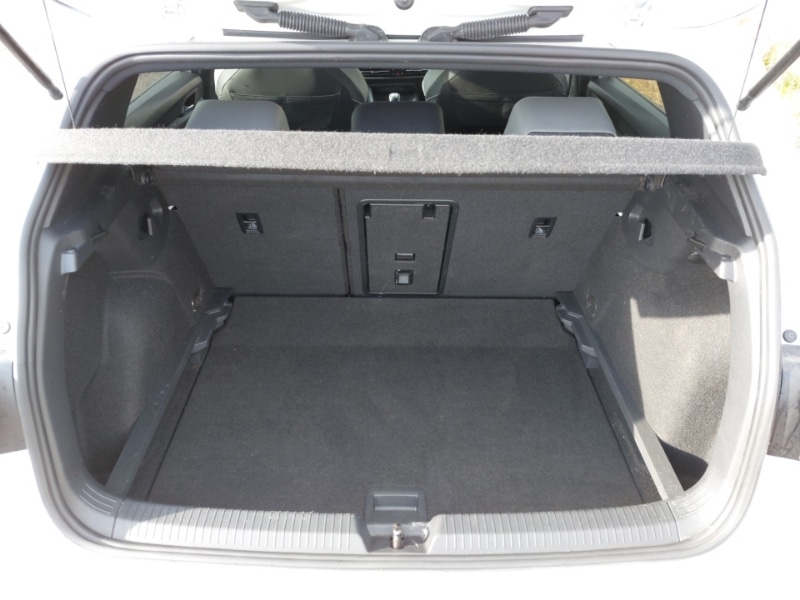 Used Volkswagen Golf 2020 for sale - 76683064: Photo 8