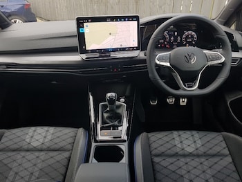 Used Volkswagen Golf 2025 for sale - 79134210: Photo