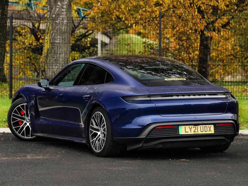Used Porsche Taycan 2021 for sale - 76321042: Photo 3