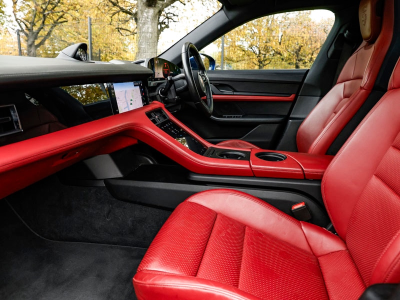 Used Porsche Taycan 2021 for sale - 76321042: Photo 5