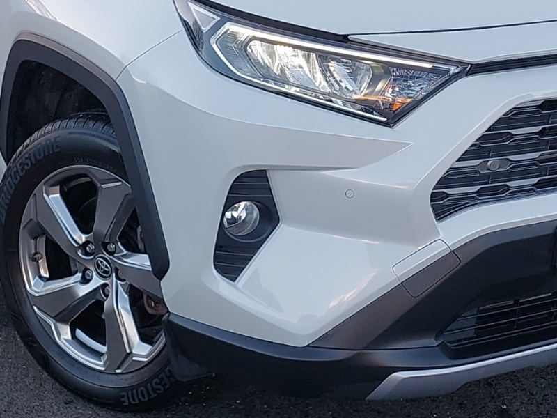 Used Toyota RAV4 2021 for sale - 76770463: Photo 9