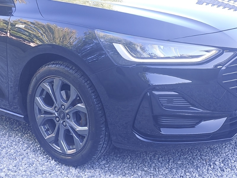 Used Ford Focus 2022 for sale - 76846339: Photo 9