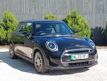 Used MINI Hatch 2023 for sale - 78503605: Photo