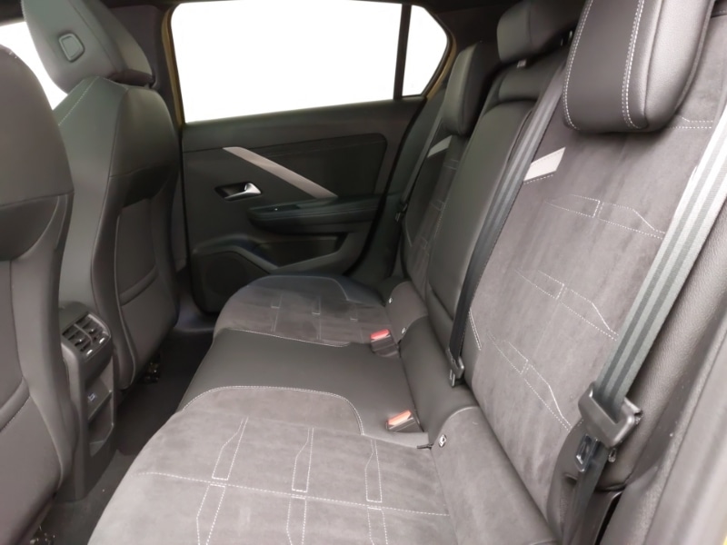 Used Vauxhall Astra 2023 for sale - 77875385: Photo 6