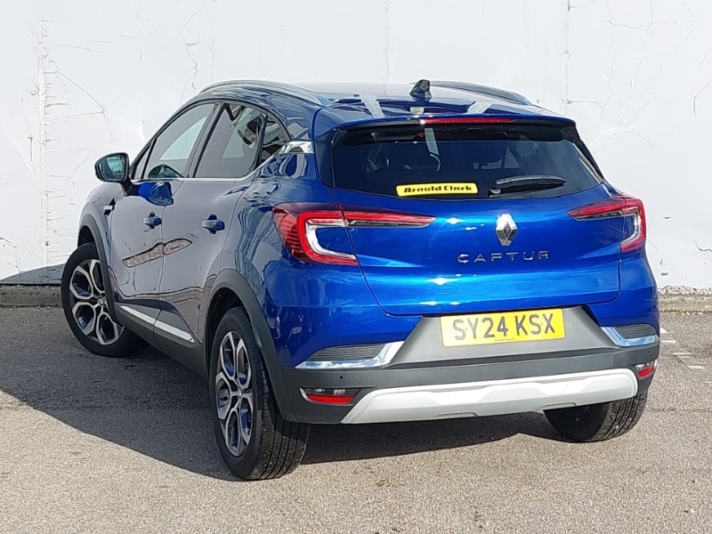 Used Renault Captur 2024 for sale - 78023359: Photo 3