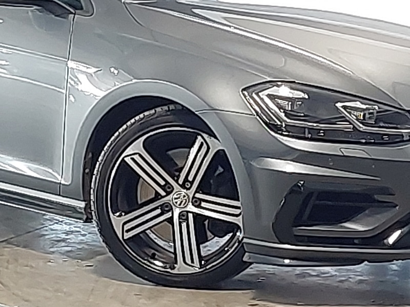 Used Volkswagen Golf 2020 for sale - 76392687: Photo 9