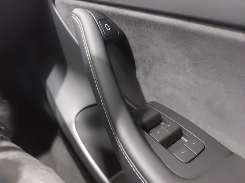 Used Tesla Model 3 2022 for sale - 76833429: Photo 12