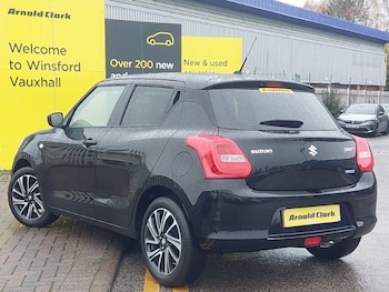 Used Suzuki Swift 2022 for sale - 76594155: Photo