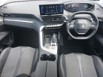 Used Peugeot 3008 2022 for sale - 76695216: Photo