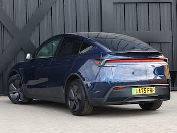 Used Tesla Model Y 2025 for sale - 79722286: Photo