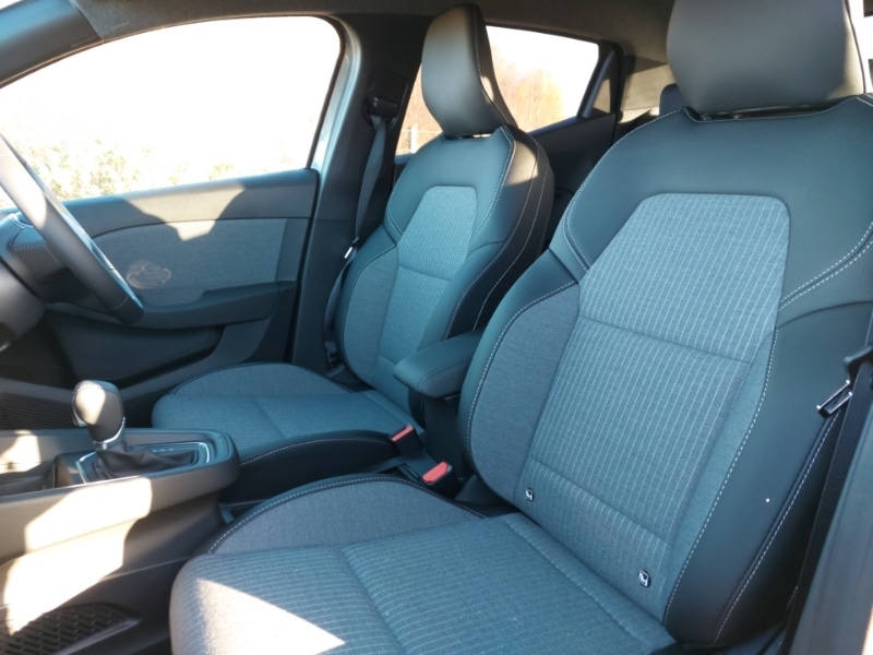 Used Renault Clio 2025 for sale - 76842556: Photo 5