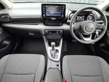 Used Toyota Yaris 2021 for sale - 79707858: Photo