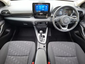 Used Mazda Mazda2 HYBRID 2025 for sale - 76502486: Photo