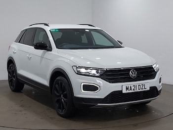 Used Volkswagen T-Roc 2021 for sale - 77856349: Photo