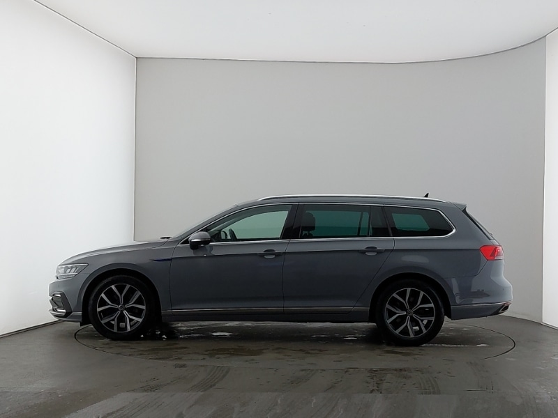 Used Volkswagen Passat 2022 for sale - 77424016: Photo 4