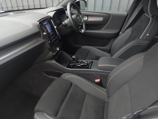 Used Volvo XC40 2024 for sale - 76225583: Photo 5