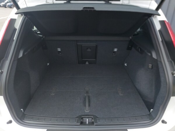 Used Volvo XC40 2024 for sale - 76225583: Photo 8