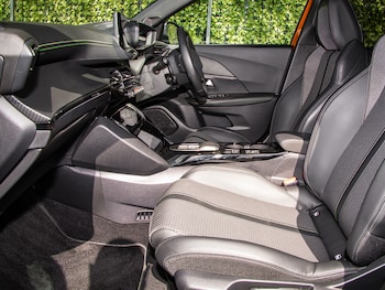 Used Peugeot 2008 2023 for sale - 78480844: Photo