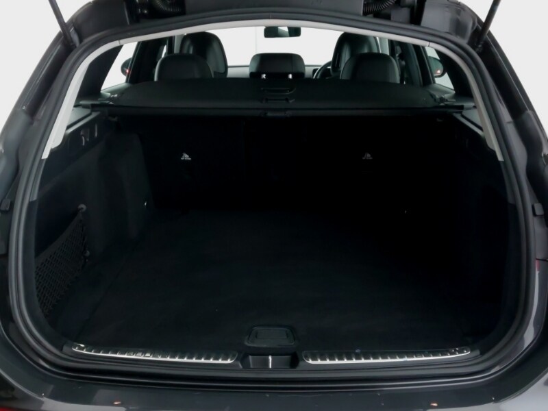 Used Mercedes-Benz C Class 2022 for sale - 77209844: Photo 8