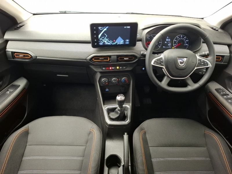 Used Dacia Sandero Stepway 2022 for sale - 77224724: Photo 2